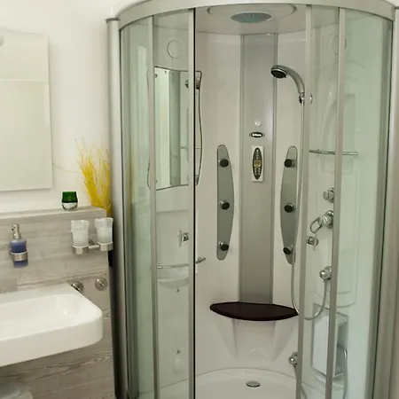 Residenz Garni Hotel 3*