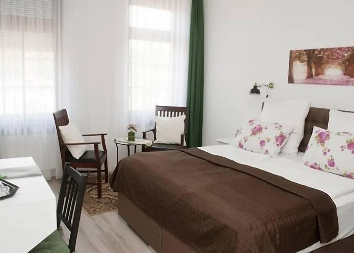 酒店 Residenz Garni 3*